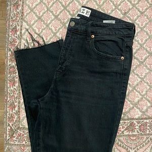 Daze Denim raw edge boot cut black jeans SZ 29